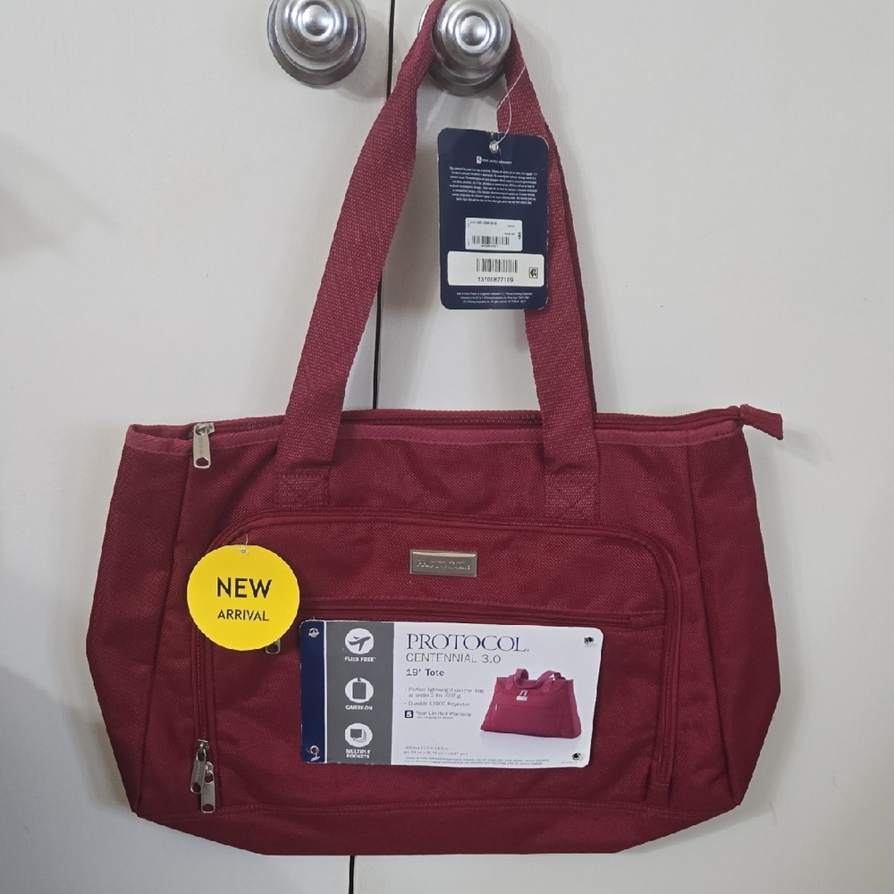 NWT Protocol Centennial 3.0 19" Tote